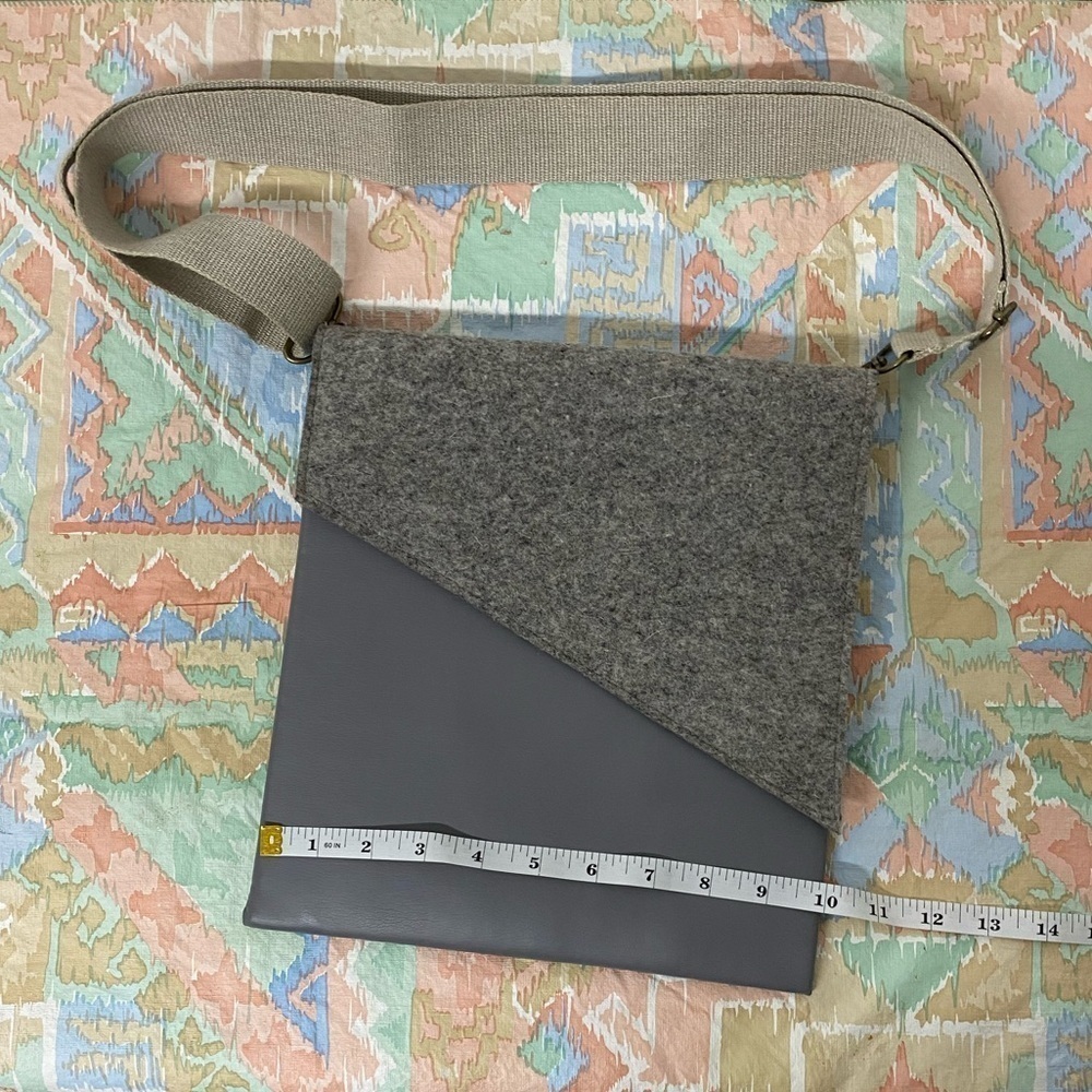 Vegan Leather Crossbody Bag Grey - Picture 7 of 7